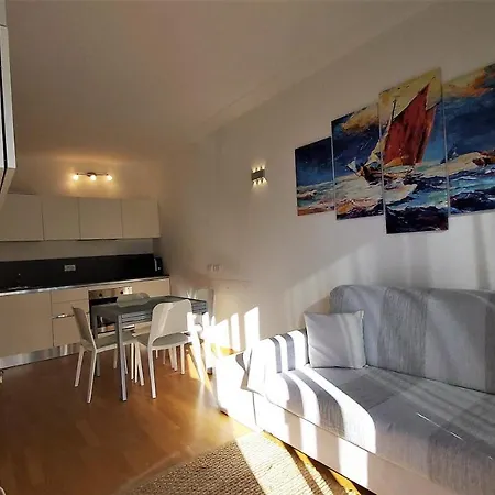 Marly Apartament Mentona